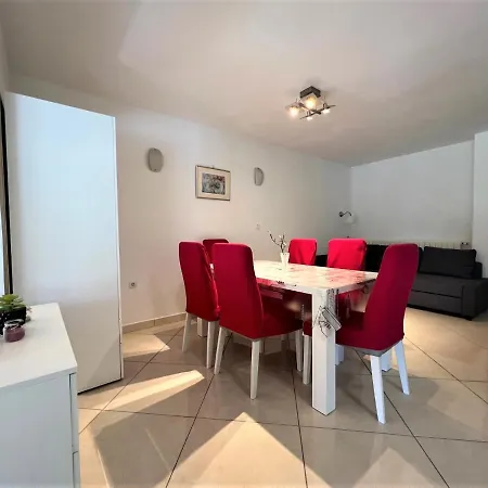 Radosevic Apartment Medulin