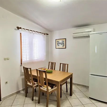 Radosevic Медулин