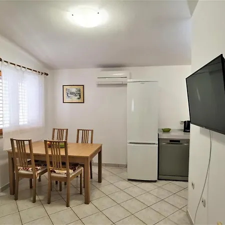 Radosevic Медулин